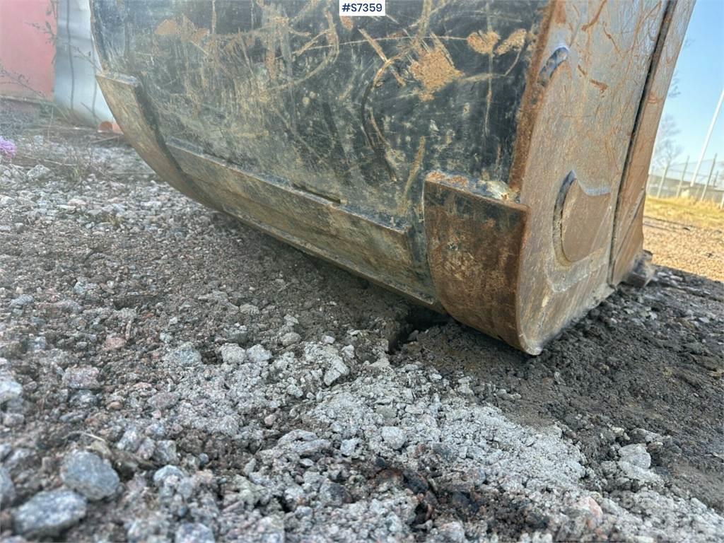 CAT 307.5 Excavator with Rototilt and Tools (SEE VIDE Bandgrävare