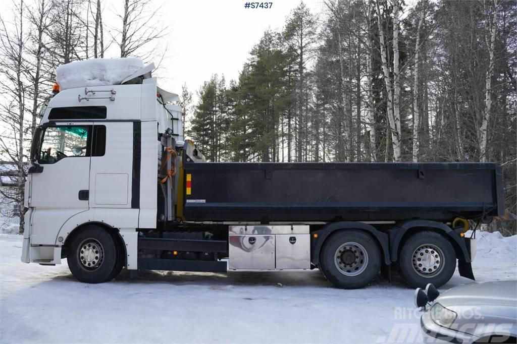 MAN TGX26.480 6x2 Hook truck with flat bed Lastväxlare/Krokbilar