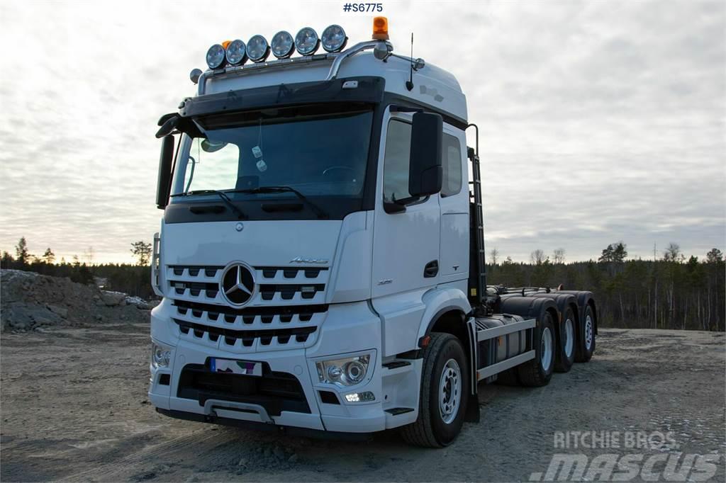 Mercedes-Benz AROCS 3251 8X4 Tridem Hook Truck Lastväxlare/Krokbilar