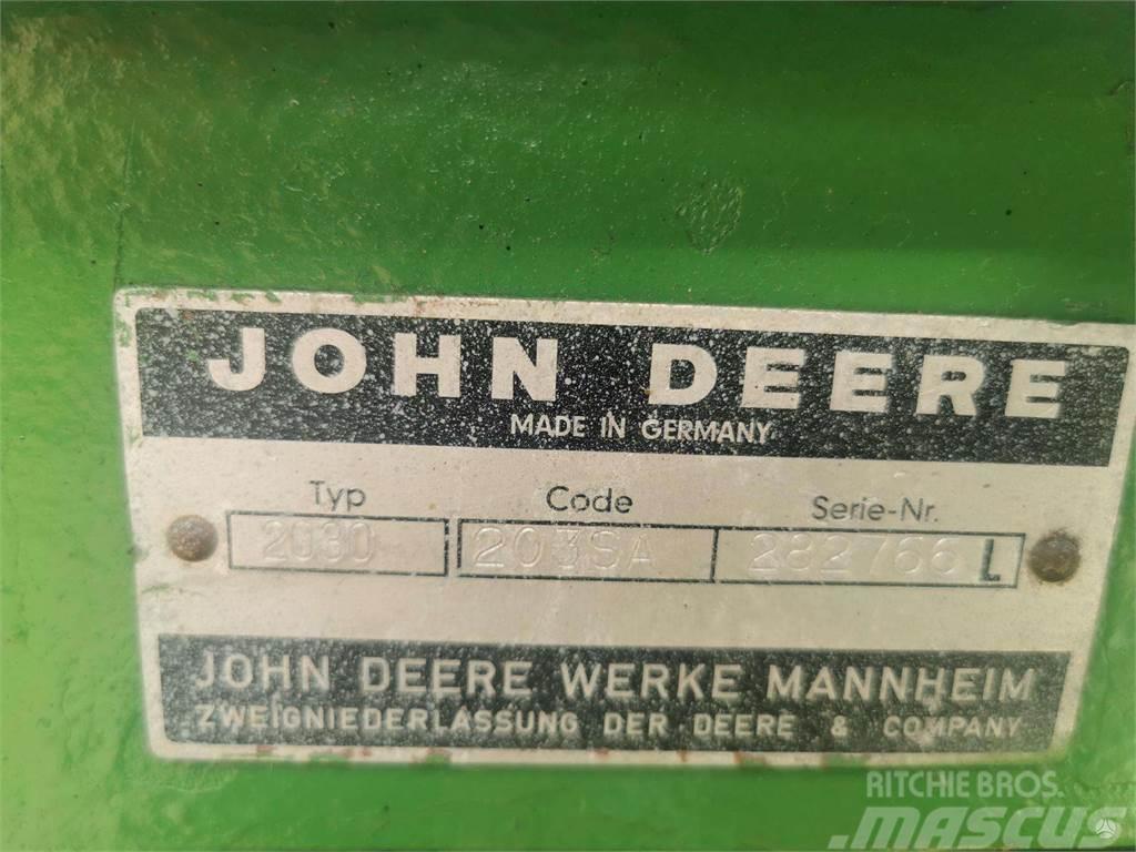 John Deere 2030 Traktorer