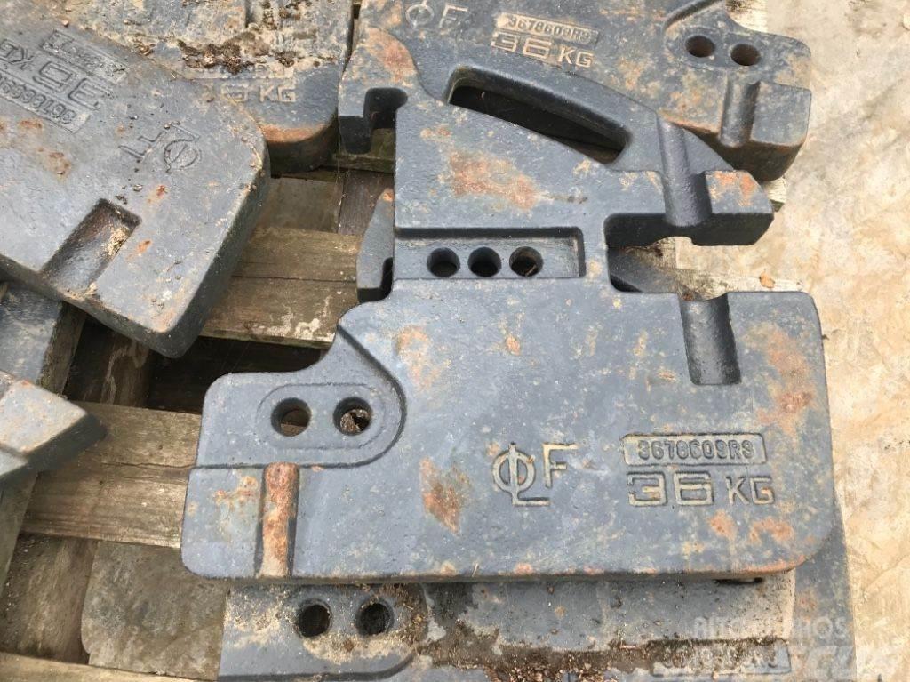 McCormick X Series front weights Frontvikter