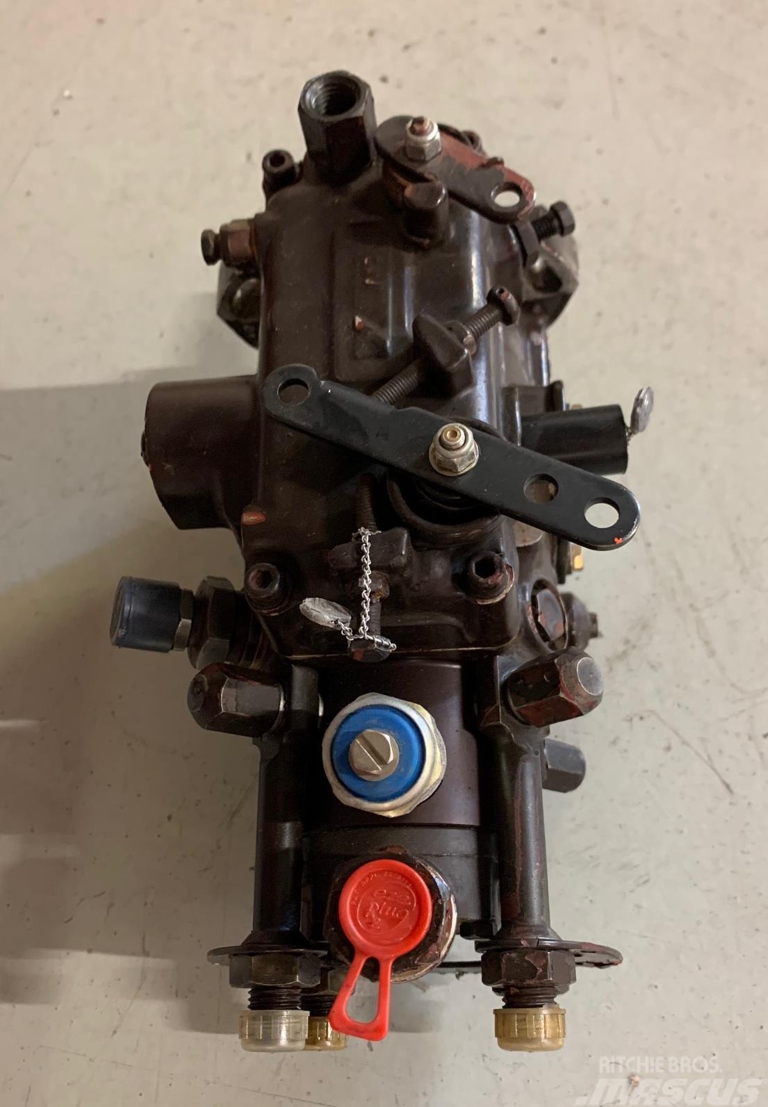 Fiat Injection pump C.A.V 4797415 Used Motorer