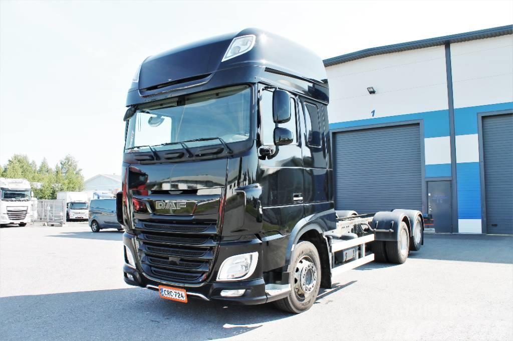 DAF XF530 FAS 6x2 Chassier