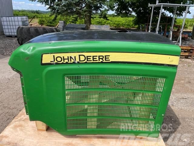 John Deere 1270E engine hoods Chassi och upphängning