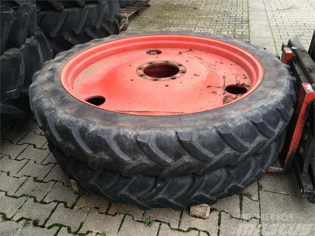 Michelin 230/95R44 x2 Däck, hjul och fälgar