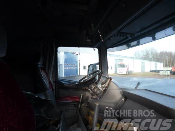 Scania T144 CT19 Hytter och interiör