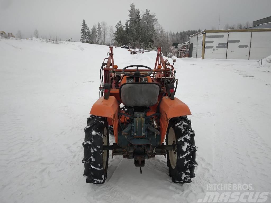 Kubota B 1400 Traktorer