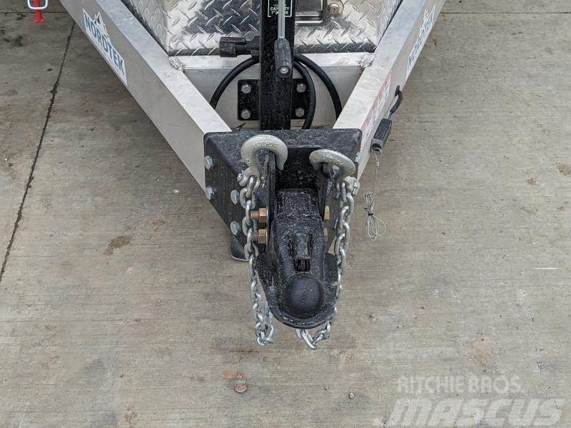  82 x 18' Aluminum Hydraulic Tilt Deck Trailer 82 x Biltransportsläp