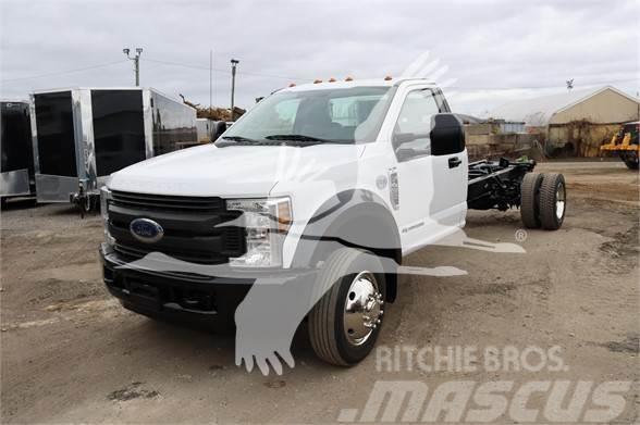 Ford F450 XL Chassier