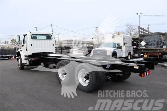 Freightliner BUSINESS CLASS M2 106 Chassier