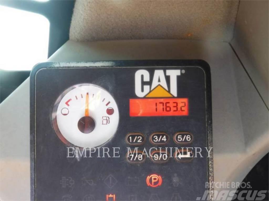 CAT 279D Kompaktlastare