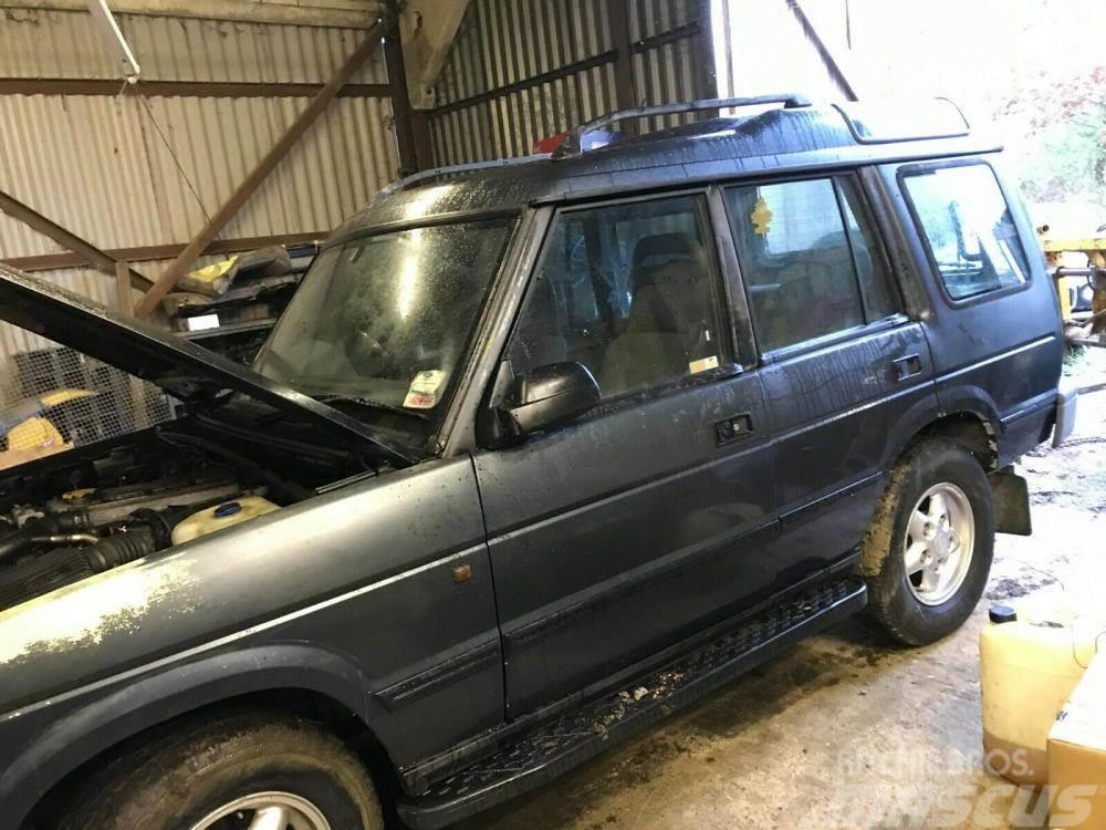 Land Rover Discovery 300 TDi n s front wing £50 Övrigt