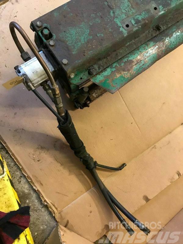Ransomes 350 D gangmower middle cylinder and motor complete Övriga