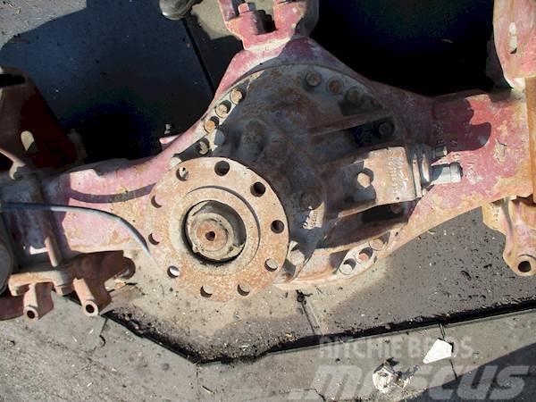 Iveco 2ND AXLE FROM TANDEMSET Hjulaxlar