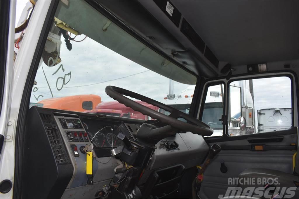 Altec D945TR Lastbilar med borraggregat