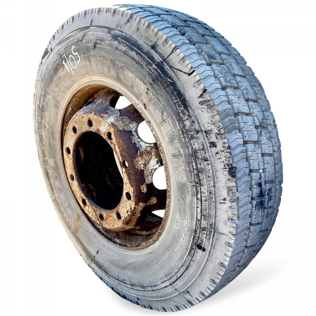 Michelin B12 Däck, hjul och fälgar
