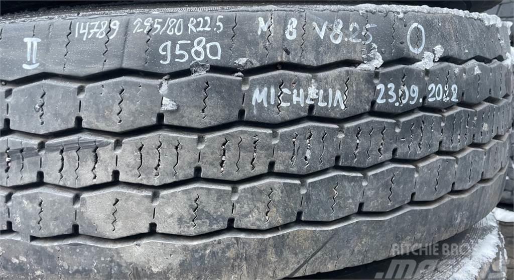 Michelin TGS 35.480 Däck, hjul och fälgar