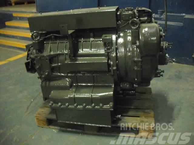 Komatsu HD605-7 gearbox Transmission Gruvtruck