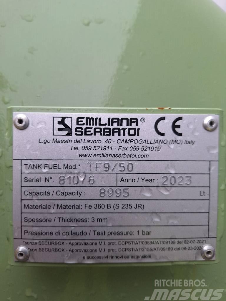 Emiliana Serbatoi TF9/50 Bränsle och tillsatstankar