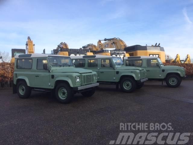 Land Rover Defender Heritage HUE only 1000 km with CoC Personbilar