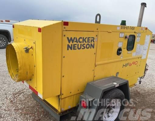 Wacker Neuson HIF 690 Redskapsbärare