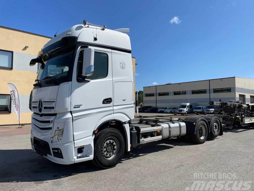Mercedes-Benz ACTROS 2551 6X2, EURO 5 + FULL AIR + RETARDER + AD Chassier