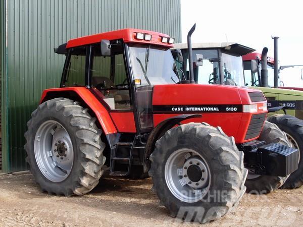 CASE 5130 Traktorer