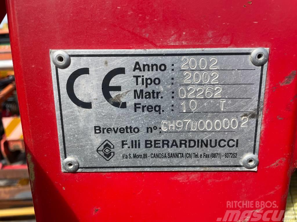  Bernarducci 2002 Olivskördningsutrustning