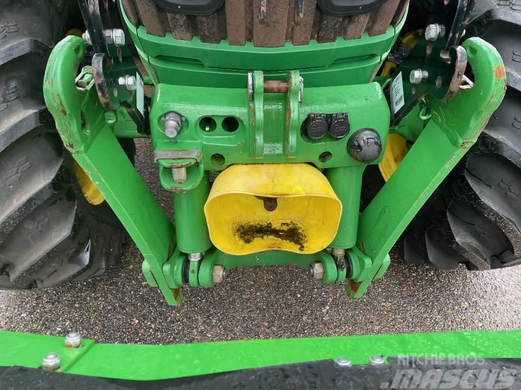 John Deere 6145 R Traktorer