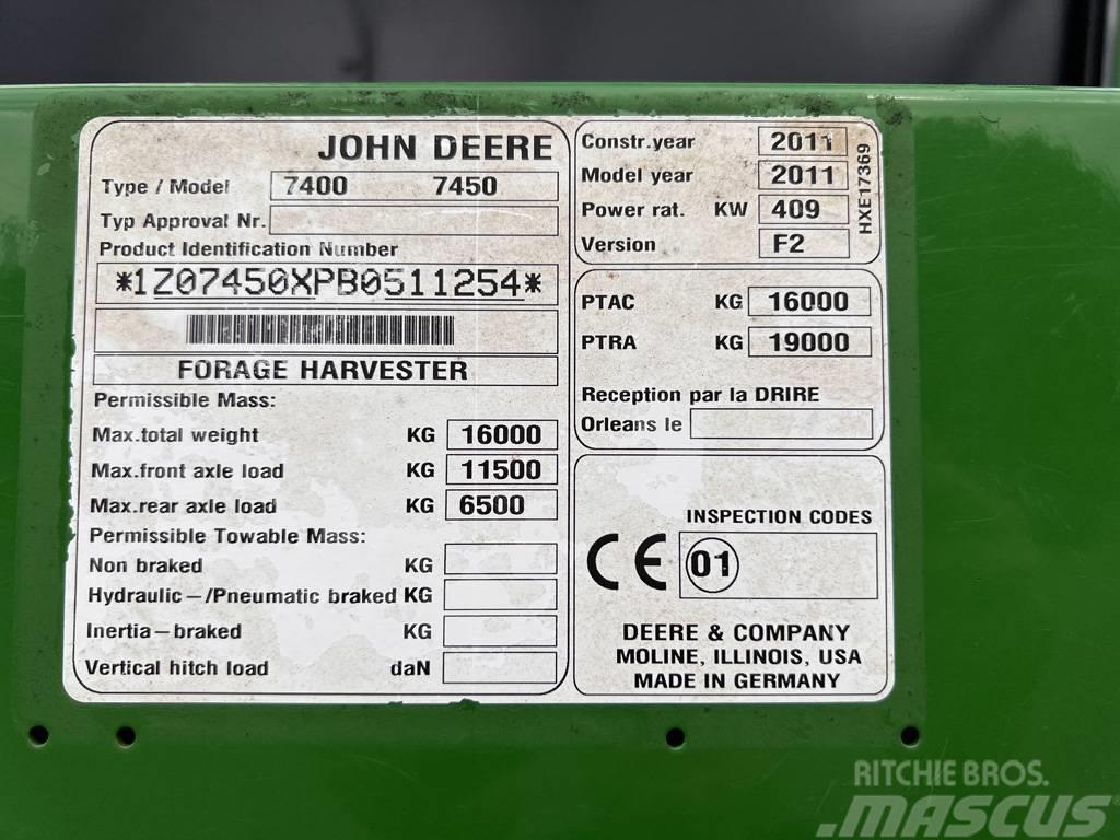 John Deere 7450 Självgående fälthackar