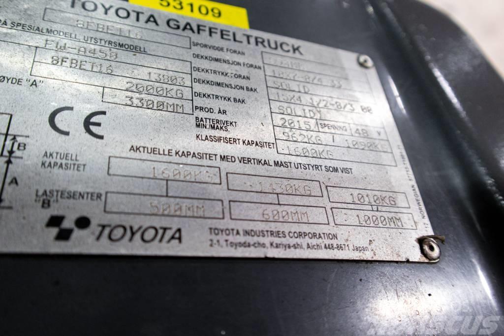 Toyota 8FBET16, motviktstruck med utskjutbara gafflar Elmotviktstruckar