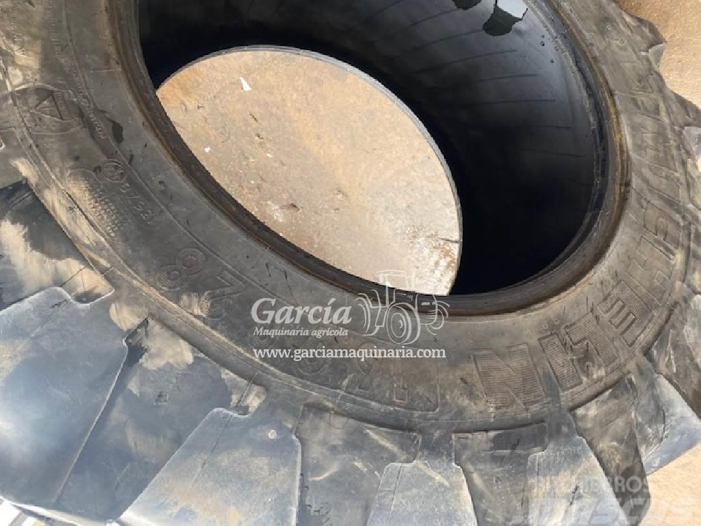Michelin 16.9 R28 Däck, hjul och fälgar