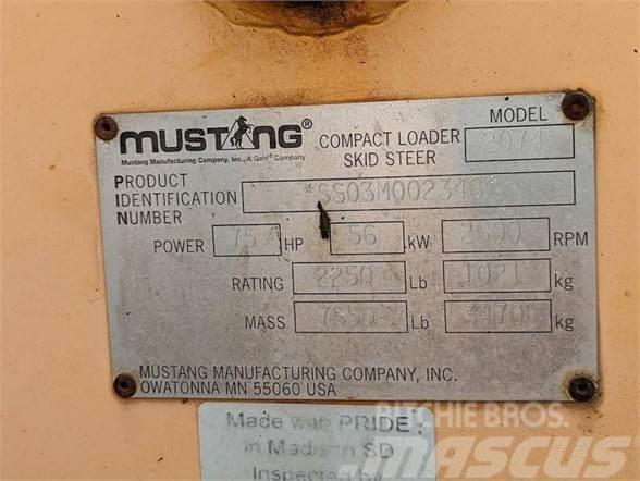 Mustang 2074 Kompaktlastare