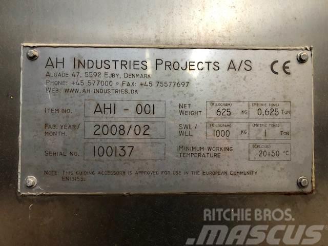  AH Industries Projects Spil AH1-001 Lyftblock, vinschar och materialhissar