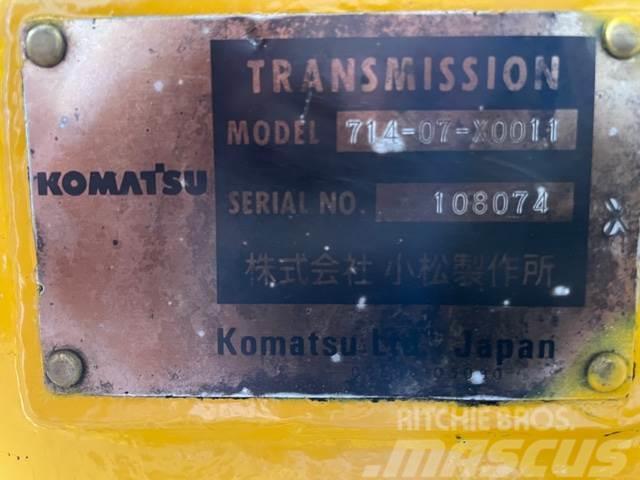 Komatsu WF450 transmission Model 714-07-X 0011 ex. Komatsu Växellåda