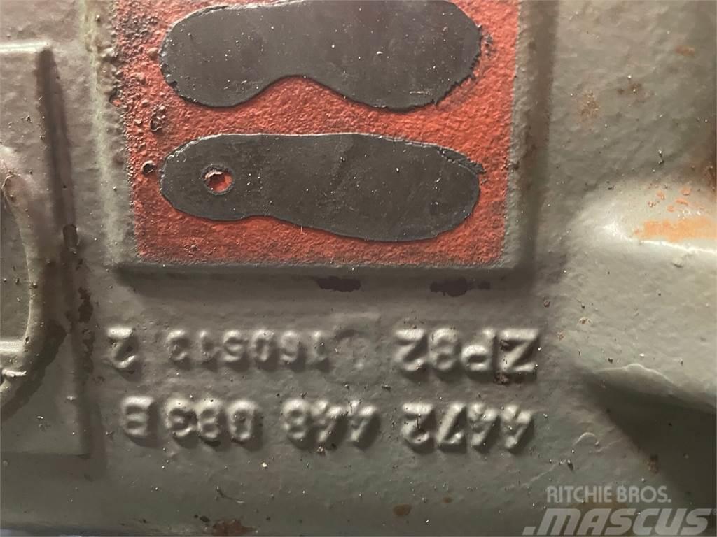 ZF bagaksel ex. Liebherr A914 s/n 1176 71250 årg. 201 Hjulaxlar