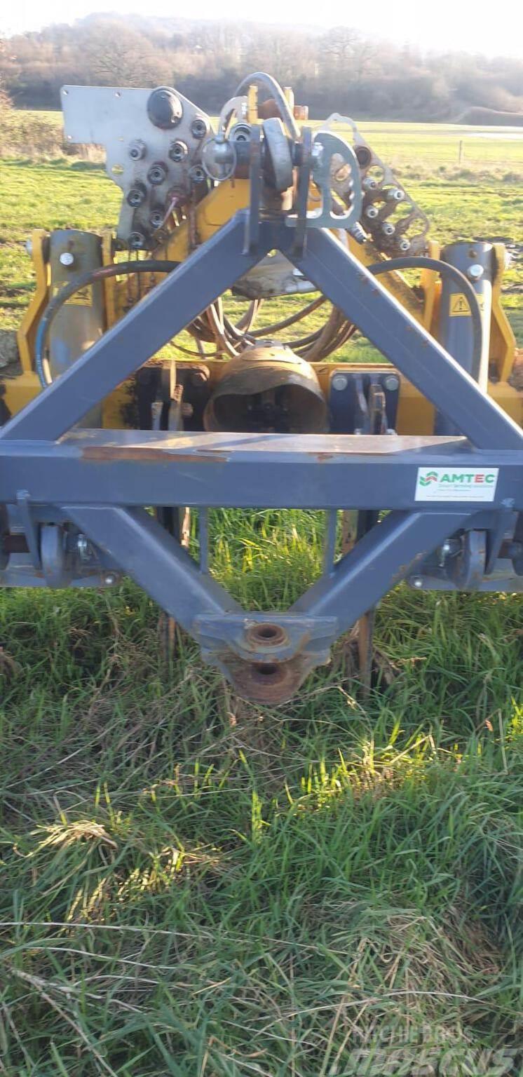  Grange 4m CCT hydraulic folding toolbar Övriga maskiner för jordbearbetning