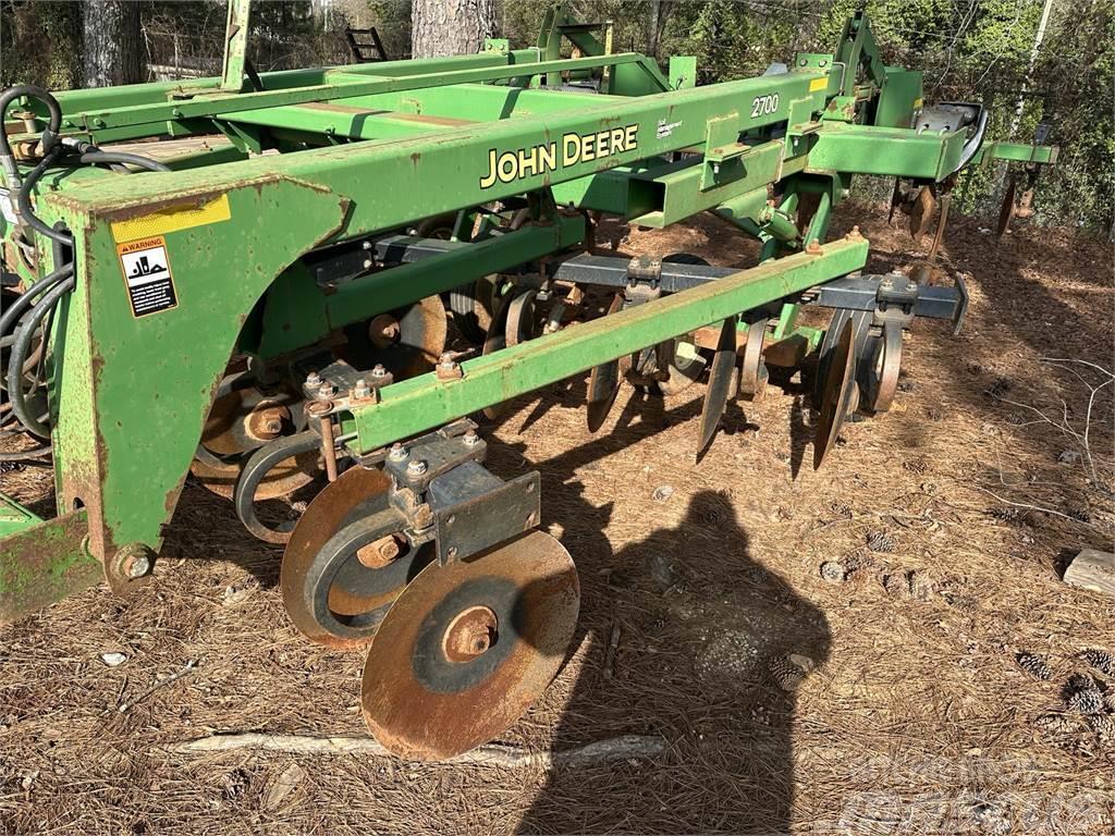John Deere 2700 Övriga maskiner för jordbearbetning