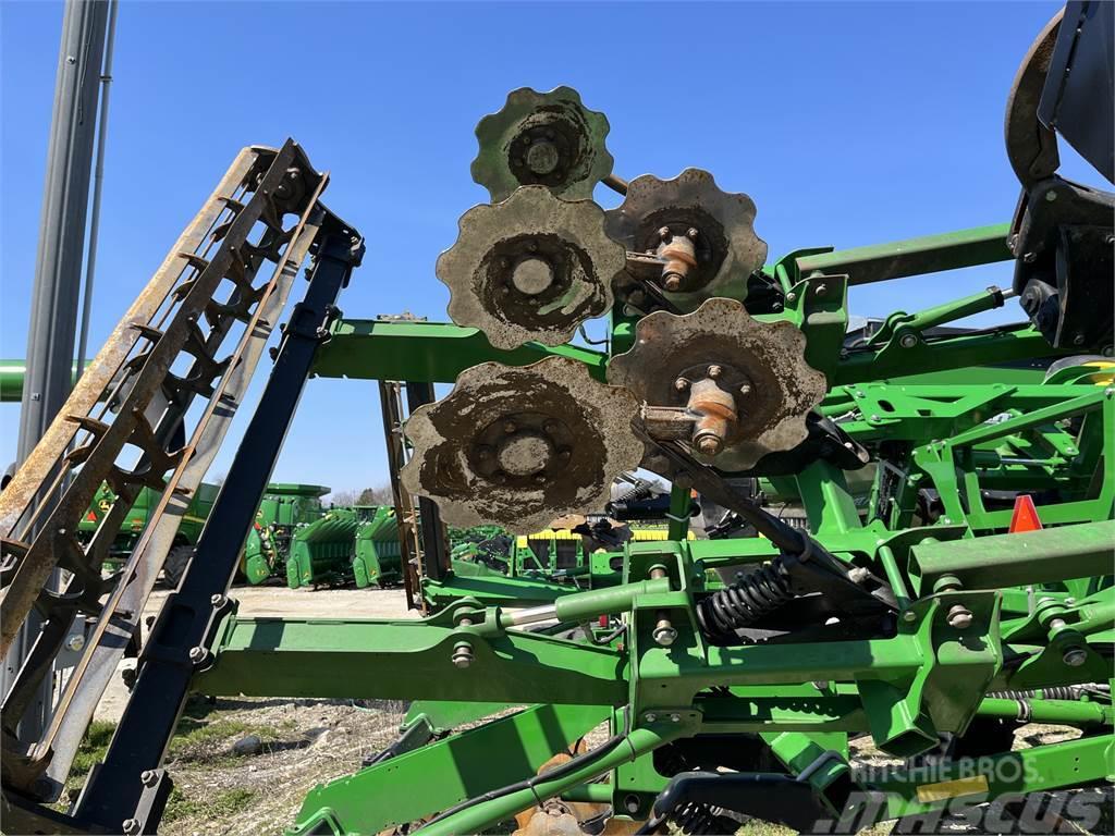 John Deere 2730 Övriga maskiner för jordbearbetning