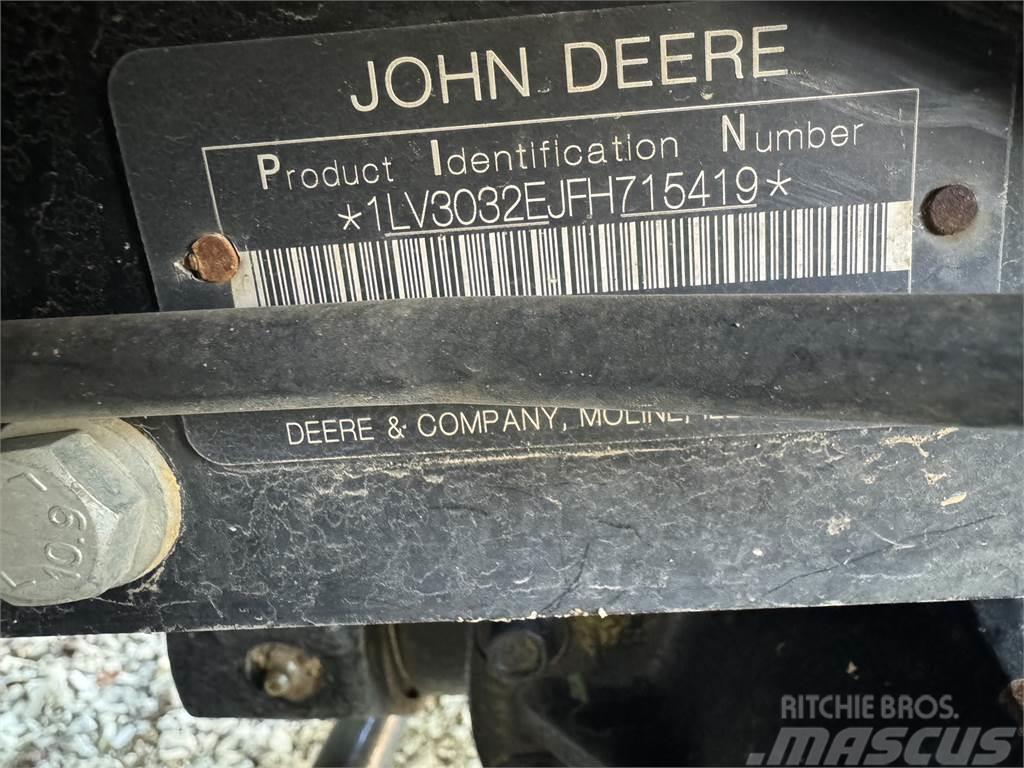John Deere 3032E Kompakttraktorer