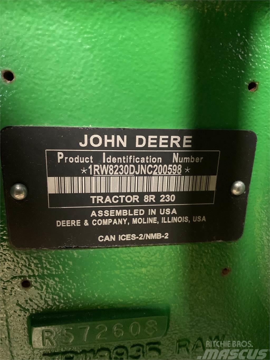 John Deere 8R 230 Traktorer