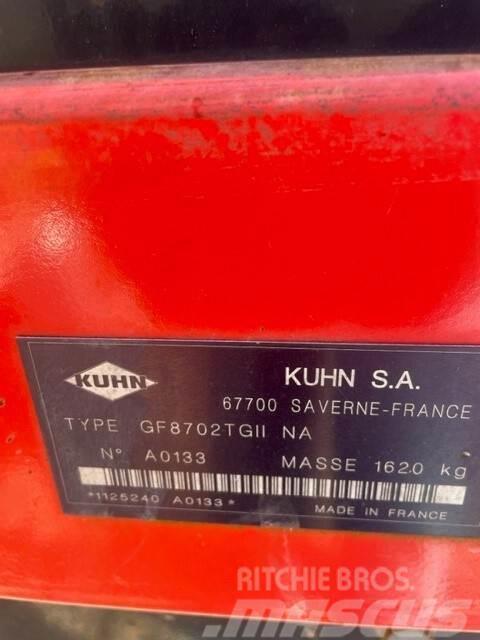Kuhn GF8702 Vändare och luftare