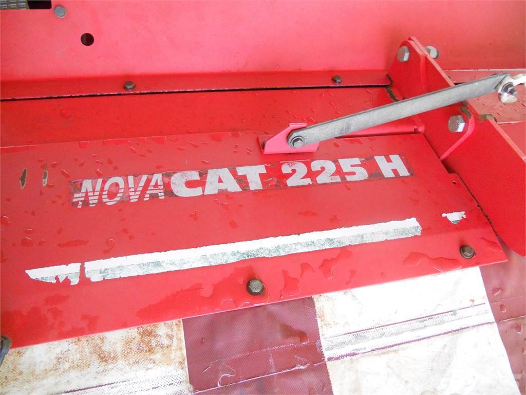 Pöttinger Nova cat 225H Slåtterkrossar