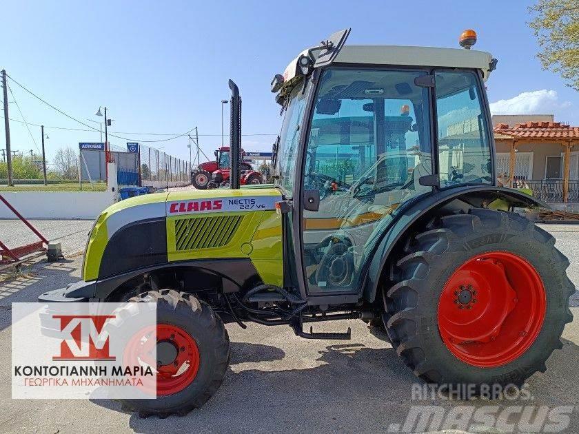 CLAAS NECTIS 227VE Traktorer