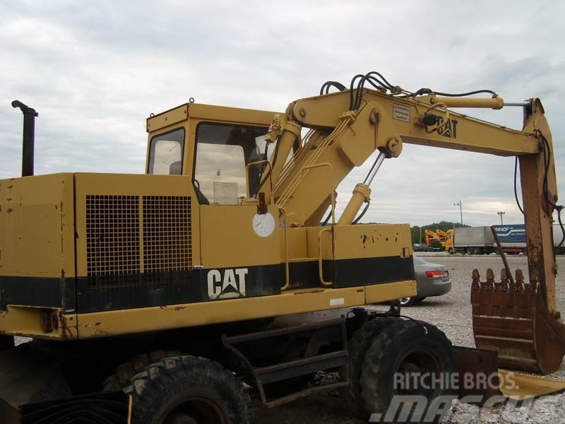 CAT 206 BFT Hjulgrävare