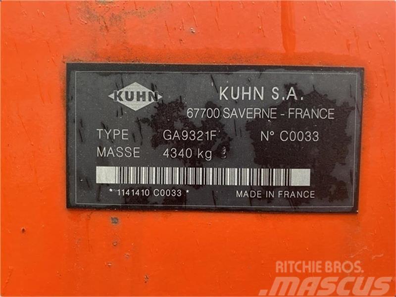 Kuhn GA9321F Vändare och luftare