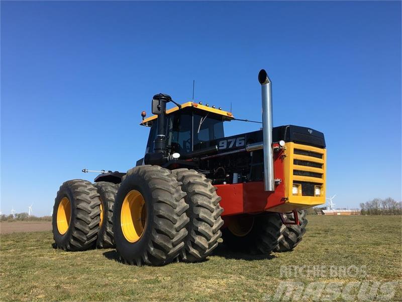 Versatile 976 Traktorer