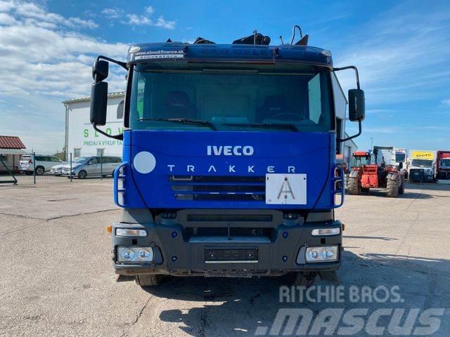 Iveco TRAKKER 440 6x4 for containers with crane,vin872 Kranbilar