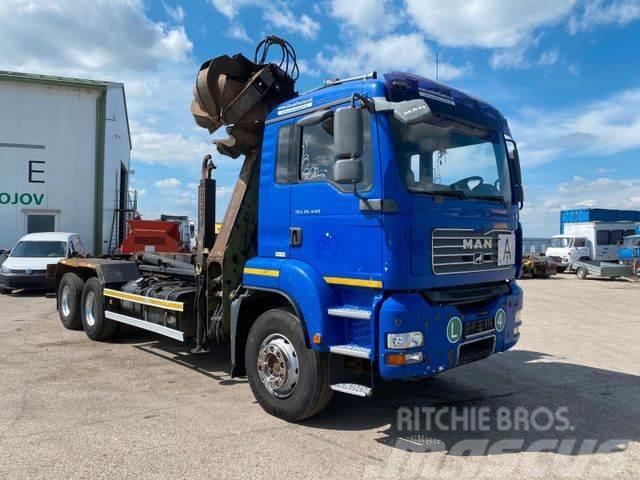 MAN TGA 26.440 6X4 for containers with crane vin 874 Kranbilar