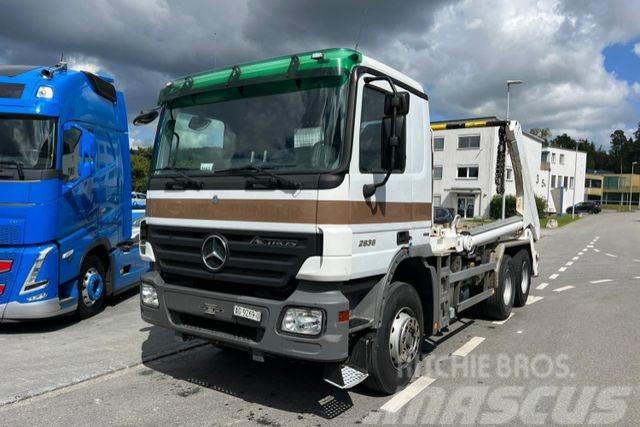 Mercedes-Benz Actros 2636 6x4 UT Gigant Lastväxlare med kabellift